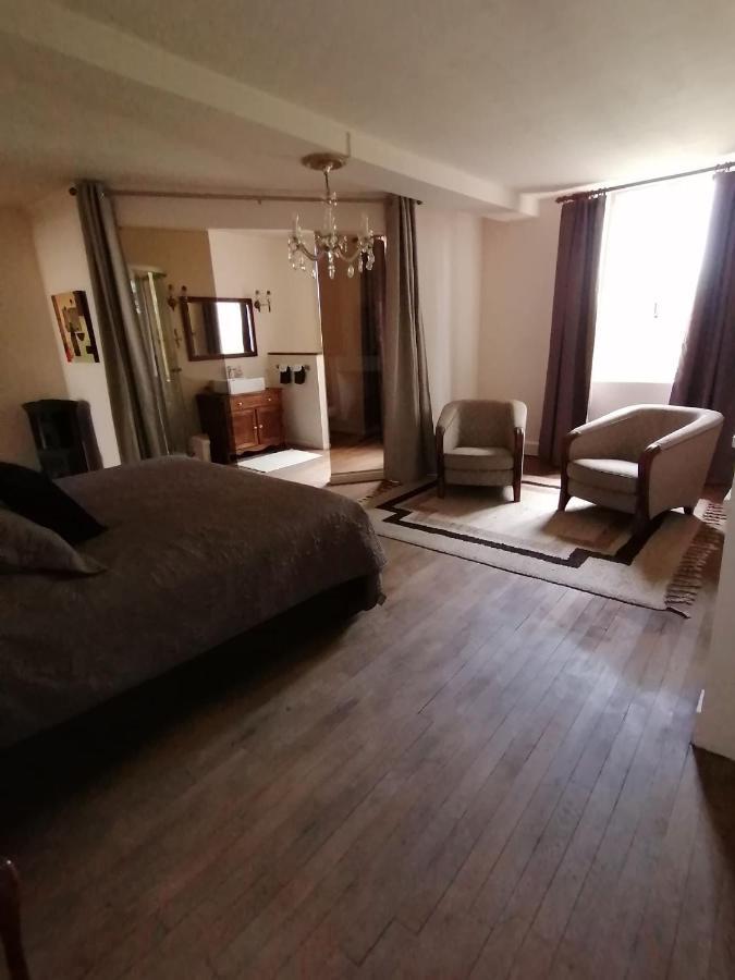 Authentieke Franse Kamer. Melay  Exterior foto